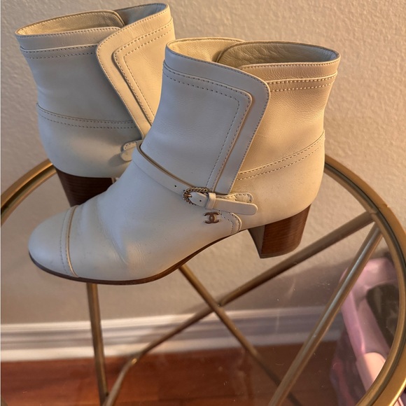 Chanel Ankle boots - Picture 1 of 8